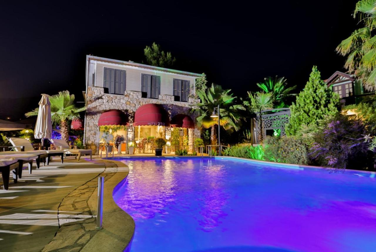 Hotel 212 Olympos Exterior photo