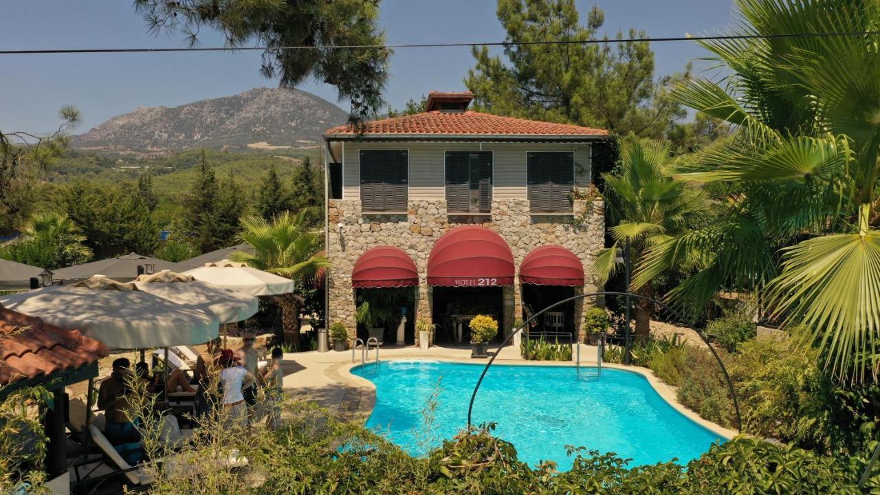 Hotel 212 Olympos Exterior photo